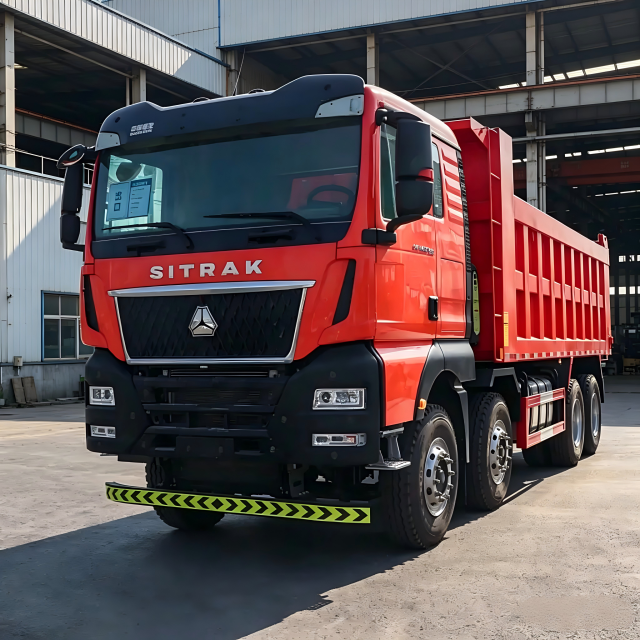 豪沃12轮自卸车出售 - 中国重汽8×4 451-500马力新型翻斗车