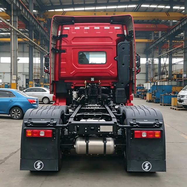 New Shacman X5000 6×4 Tractor Truck 430HP Weichai Engine Heavy-Duty Prime Mover