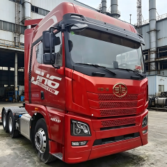 出售一汽JH6 6x4二手牵引车——可靠的重型运输车