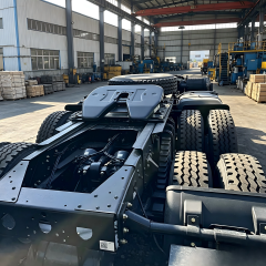 Large Displacement New HOWO 6x4 Tractor Truck – Reliable for Industrial Transport