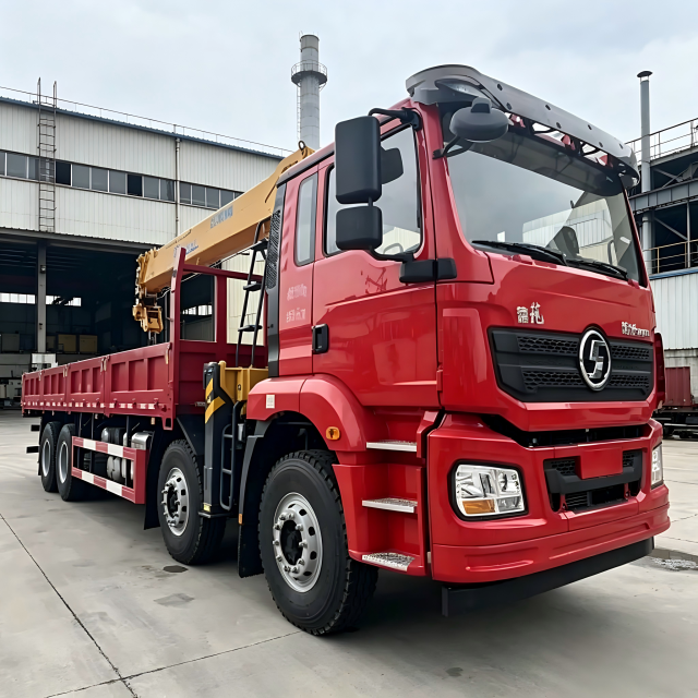 出售陕汽M3000二手车载起重机 | 400马力 & 15米起升高度