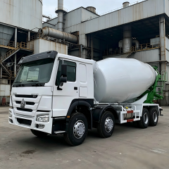 HOWO Used Wet Shotcrete Mixer Truck for Sale - High Productivity Heavy Duty Engineering Vehicle