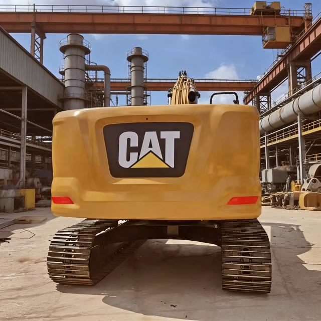 出售二手卡特彼勒320挖掘机 - 8900公斤抓斗铲，适用于矿山和特种工程机械