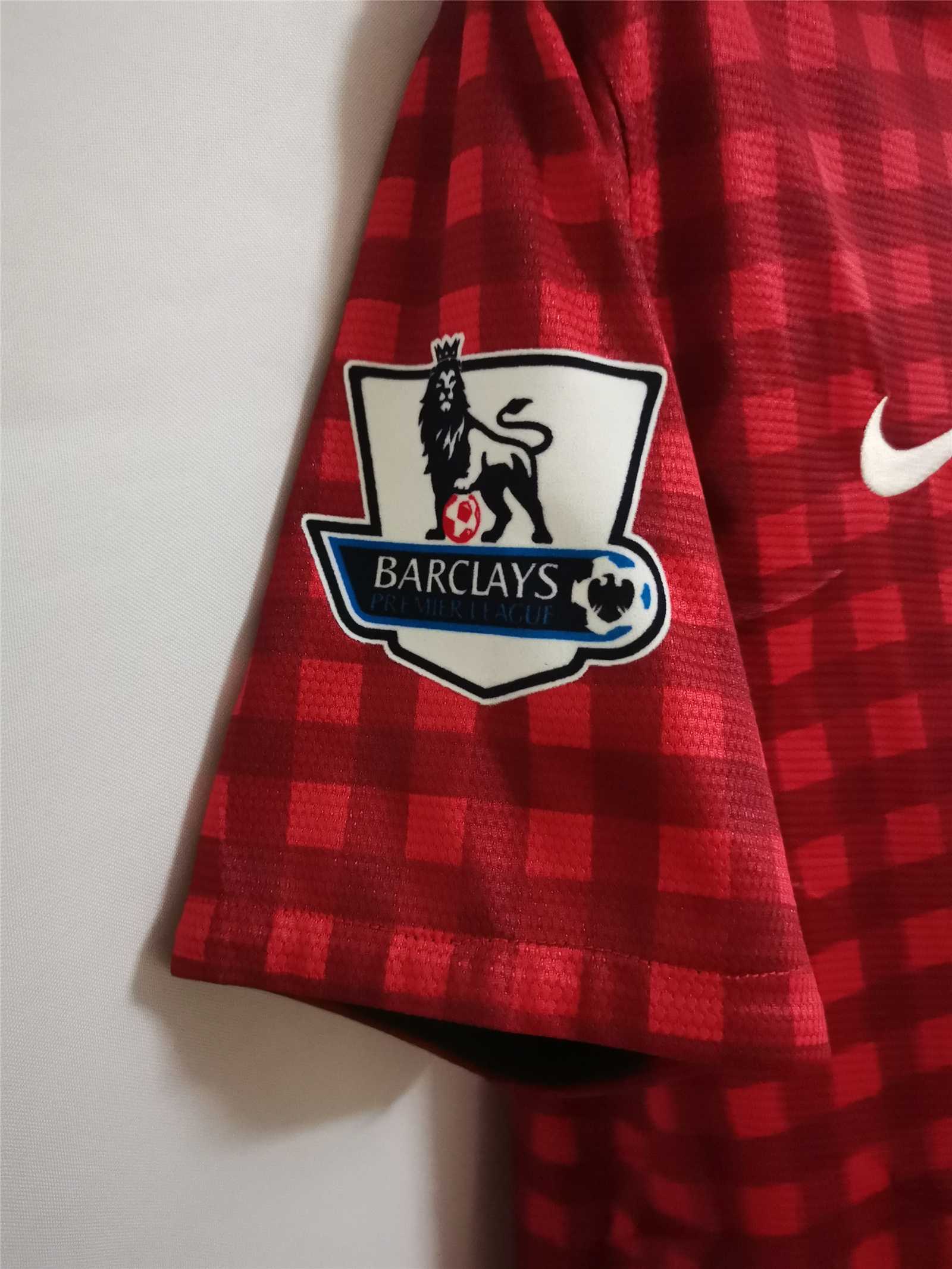 12-13 Manchester United Home Retro Jersey