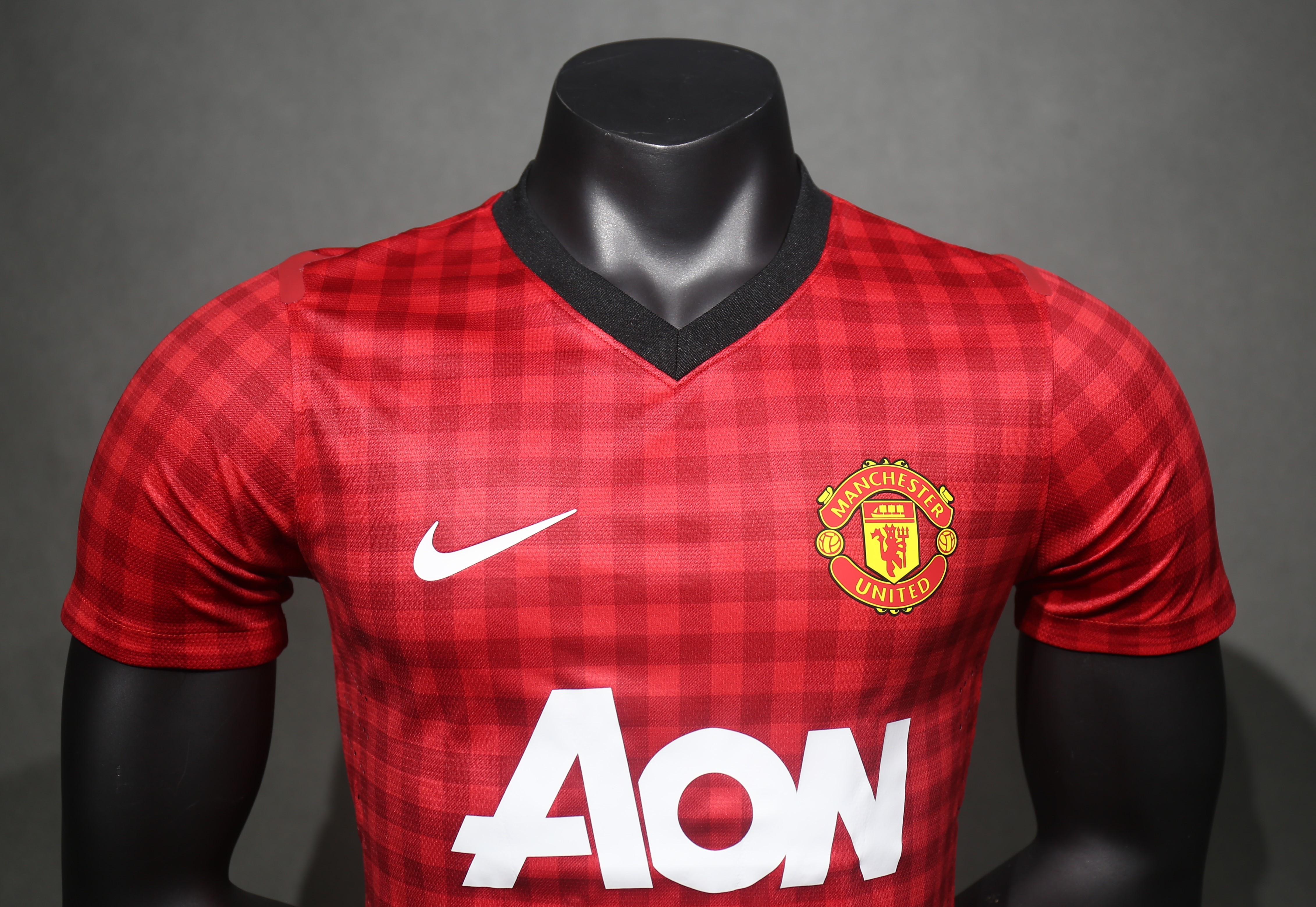 12-13 Manchester United Home Retro Jersey Player Edtion
