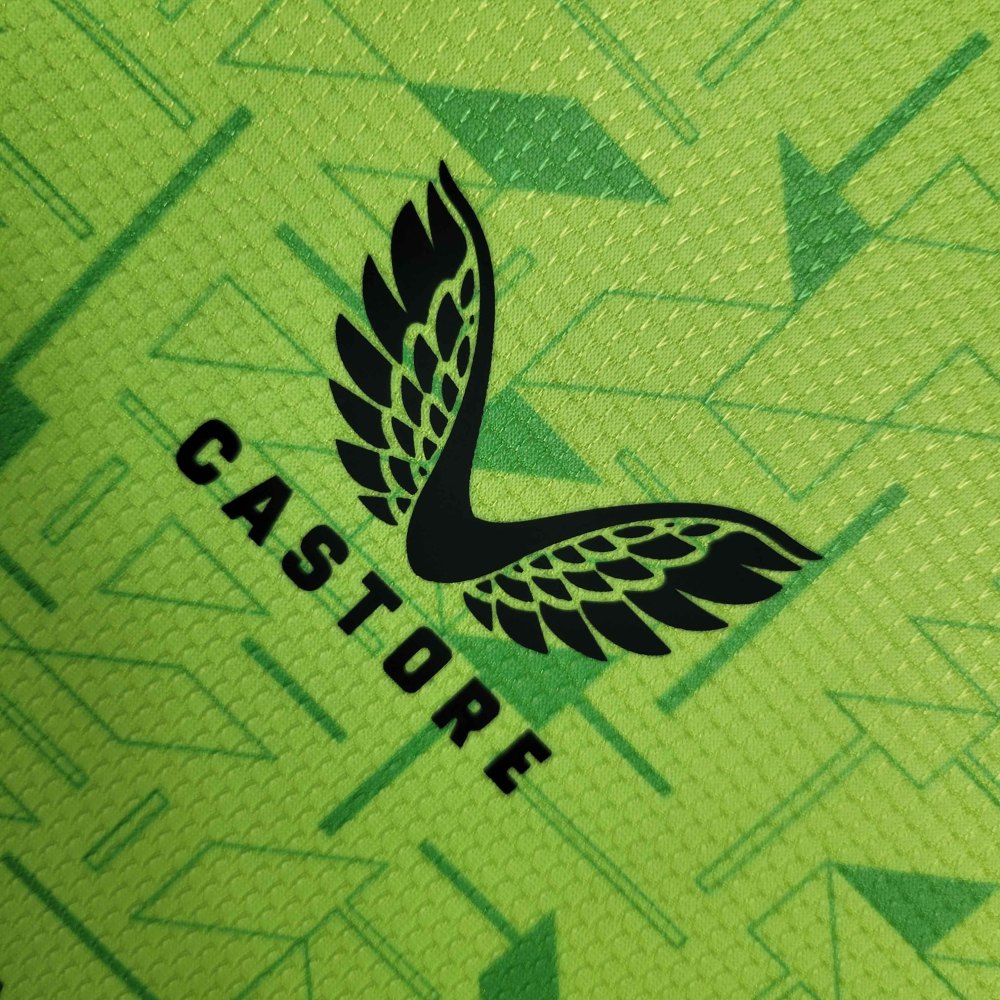 23-24 Wolves Jersey Goalkeepe Fan Version