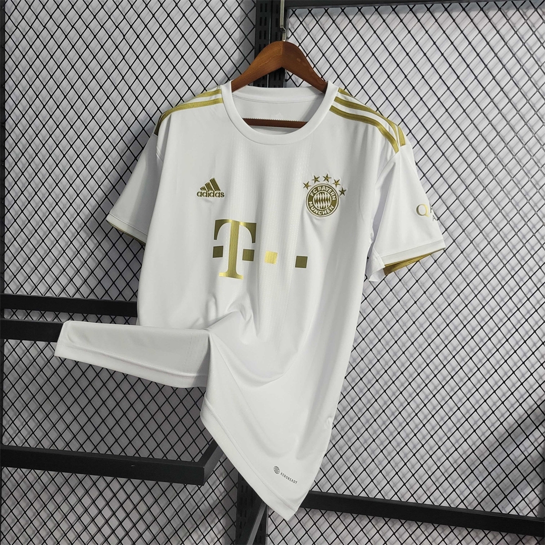 22-23 Bayern Munich Away Fan Version
