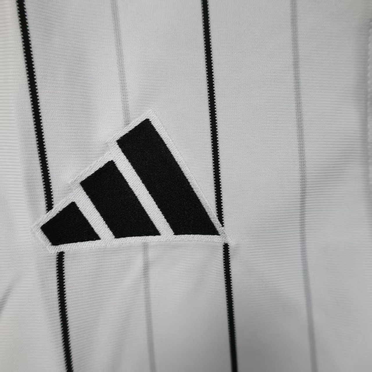 25-26 Juventus Basebal Soccer Jersey