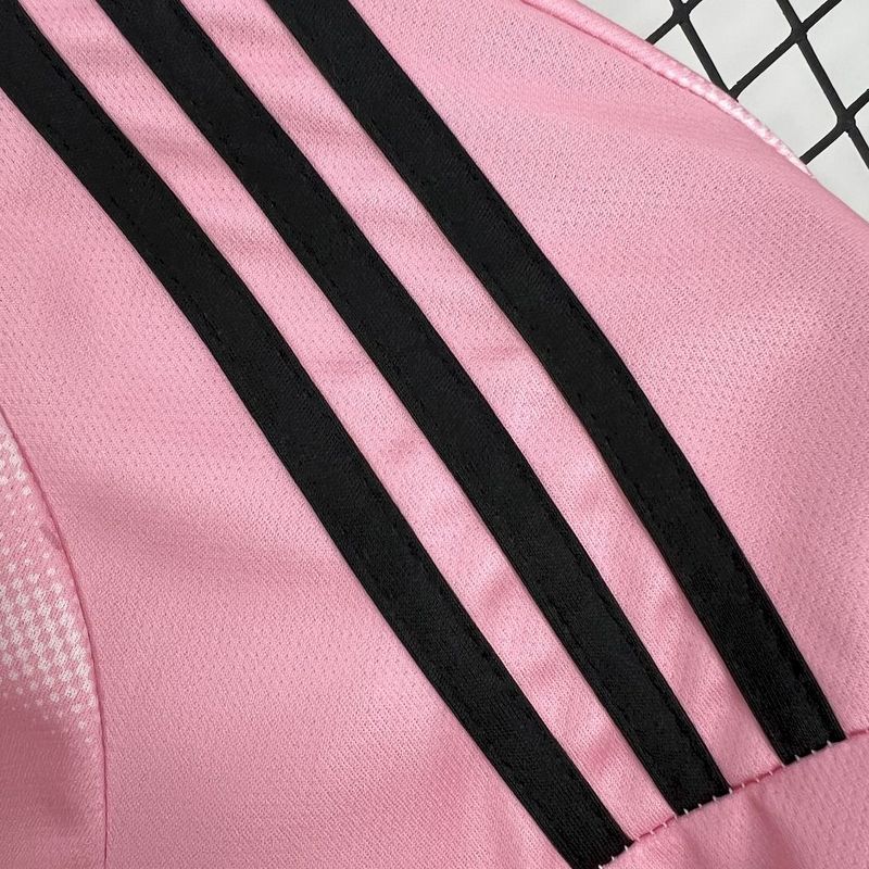 24-25 Real Madrid Soccer Jersey Pink White