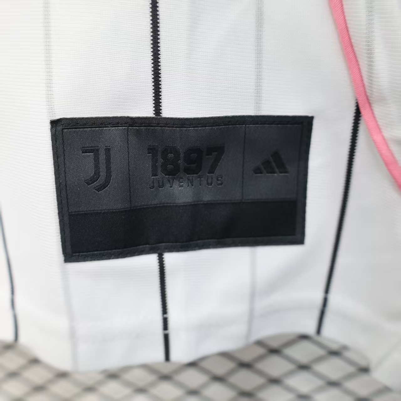 25-26 Juventus Basebal Soccer Jersey