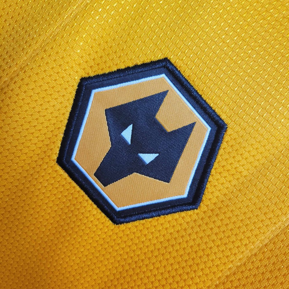 23-24 Wolves Home Kit Jersey+Shorts