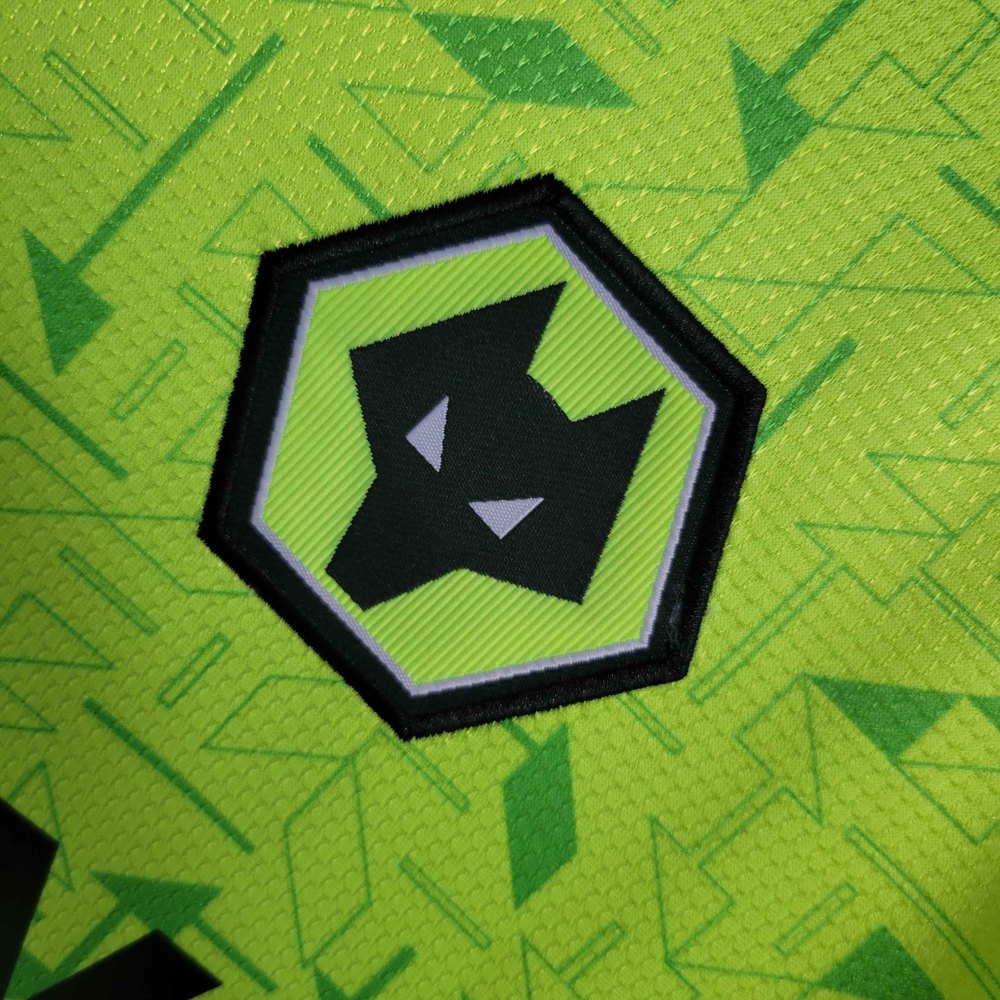 23-24 Wolves Jersey Goalkeepe Fan Version