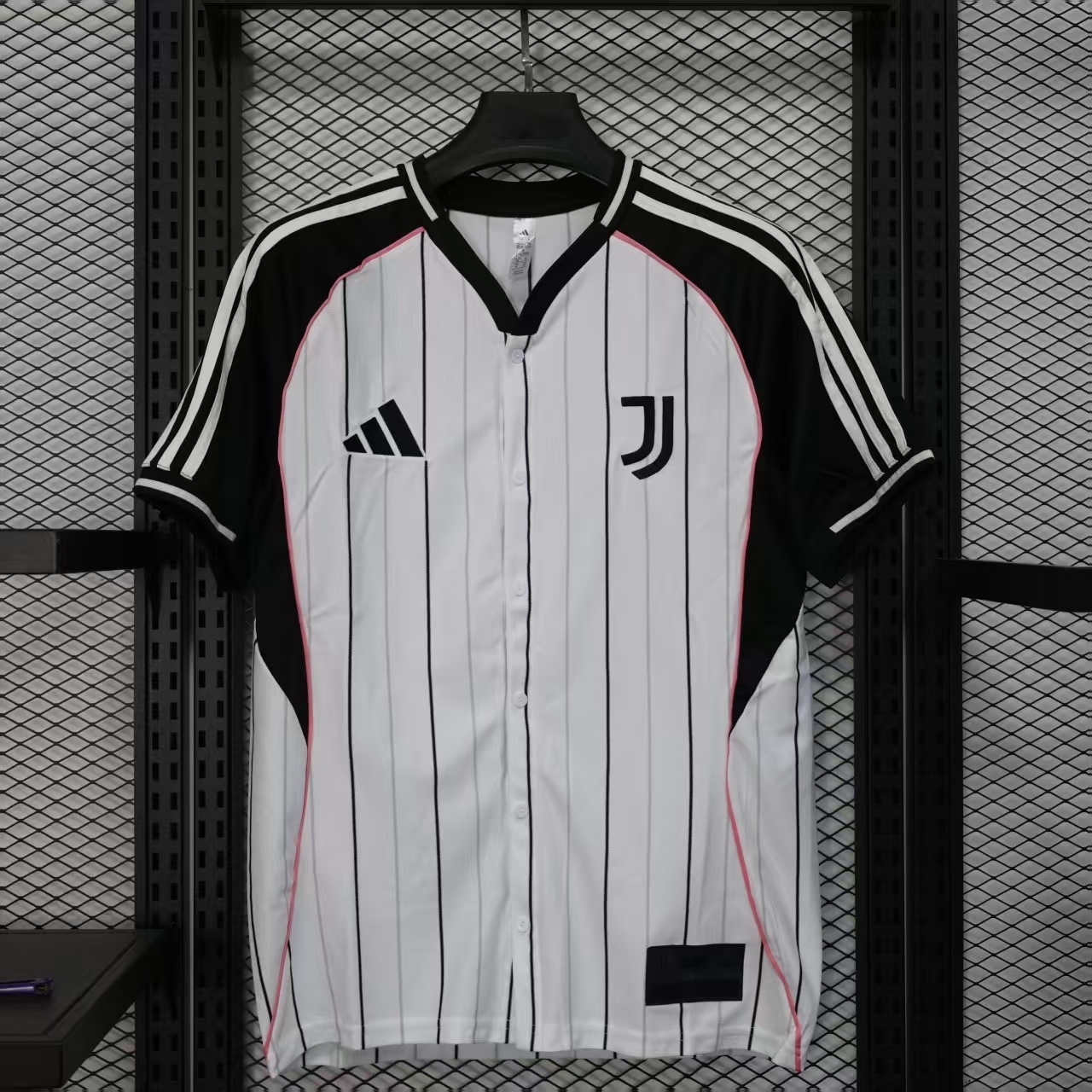 25-26 Juventus Basebal Soccer Jersey