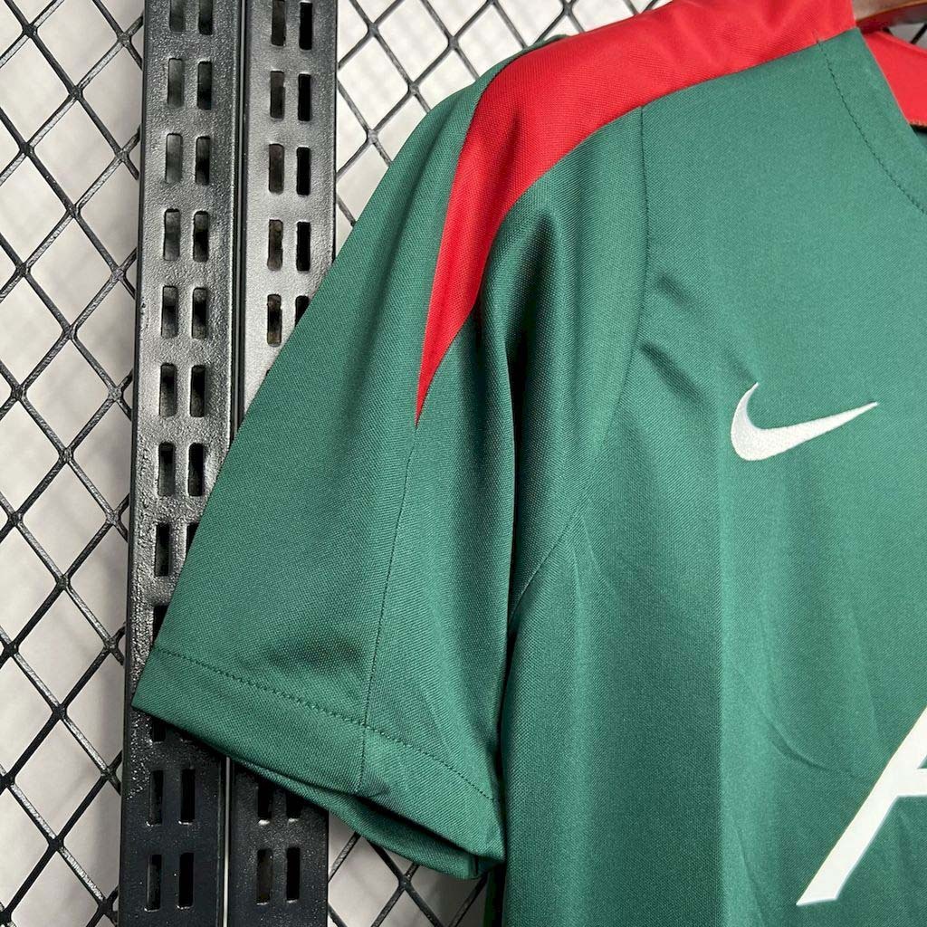 2024-2025 Liverpool Training  Football Shirt 1:1 Thai Quality
