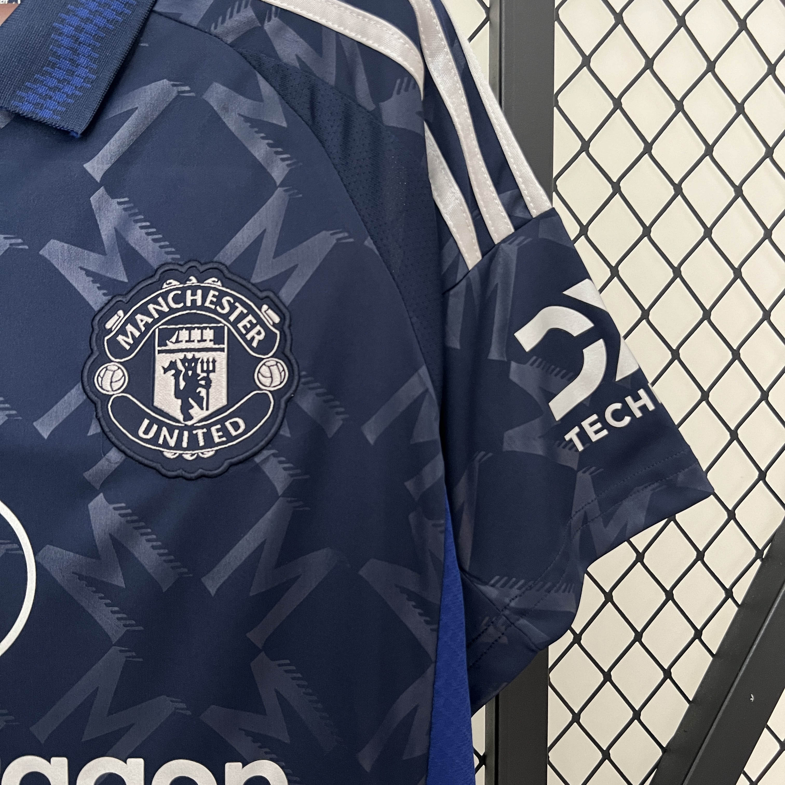 2024-2025 Manchester United Away Football Shirt 1:1 Thai Quality