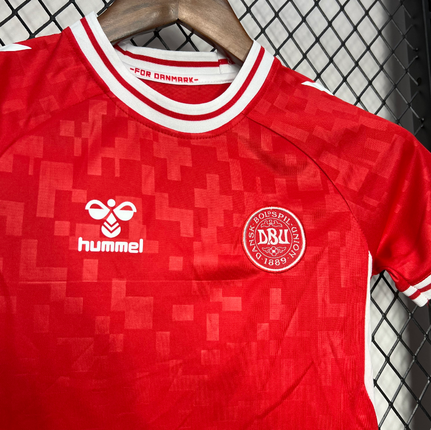 2024-2025 Denmark Kids Home Football Shirt 1:1 China Quality