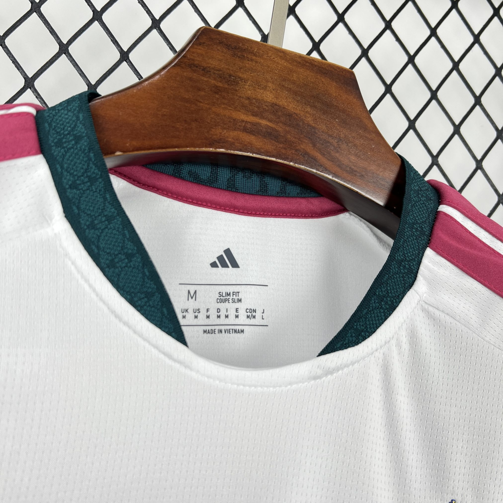 2026-2027 Real Madrid Club Football Home Jersey Fan edition 1:1 China Quality