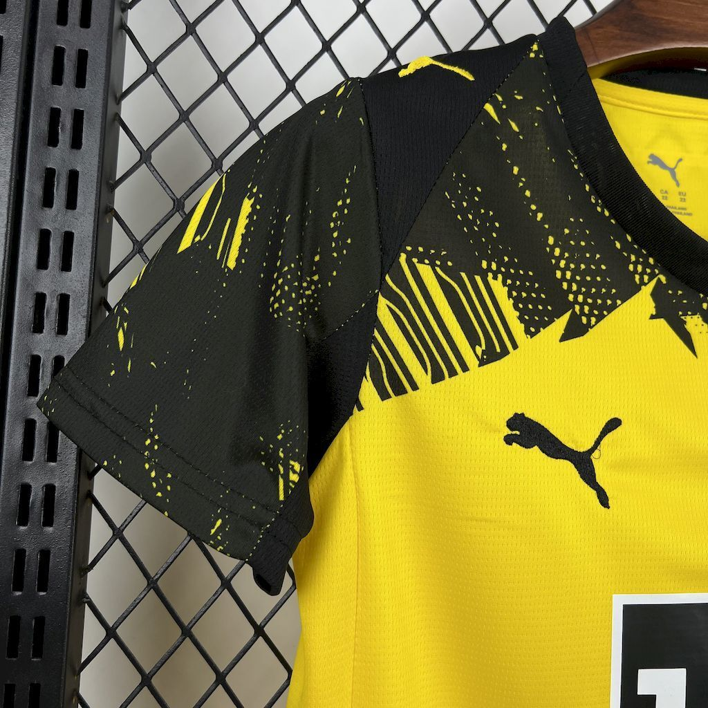 2025-2026 Borussia Dortmund Club Home Kids Football Jersey Fan edition 1:1  China Quality
