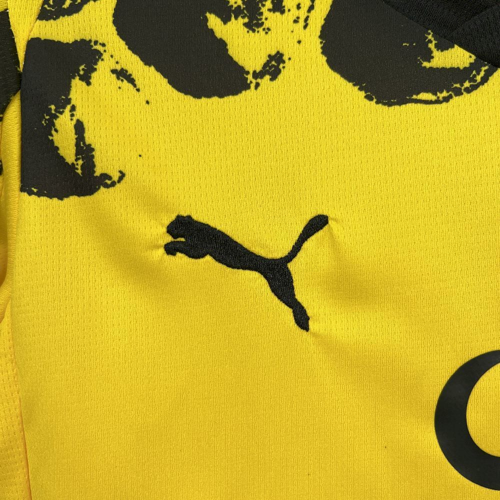 2025-2026 Borussia Dortmund Club Yellow Special Kids Football Jersey Fan edition 1:1  China Quality