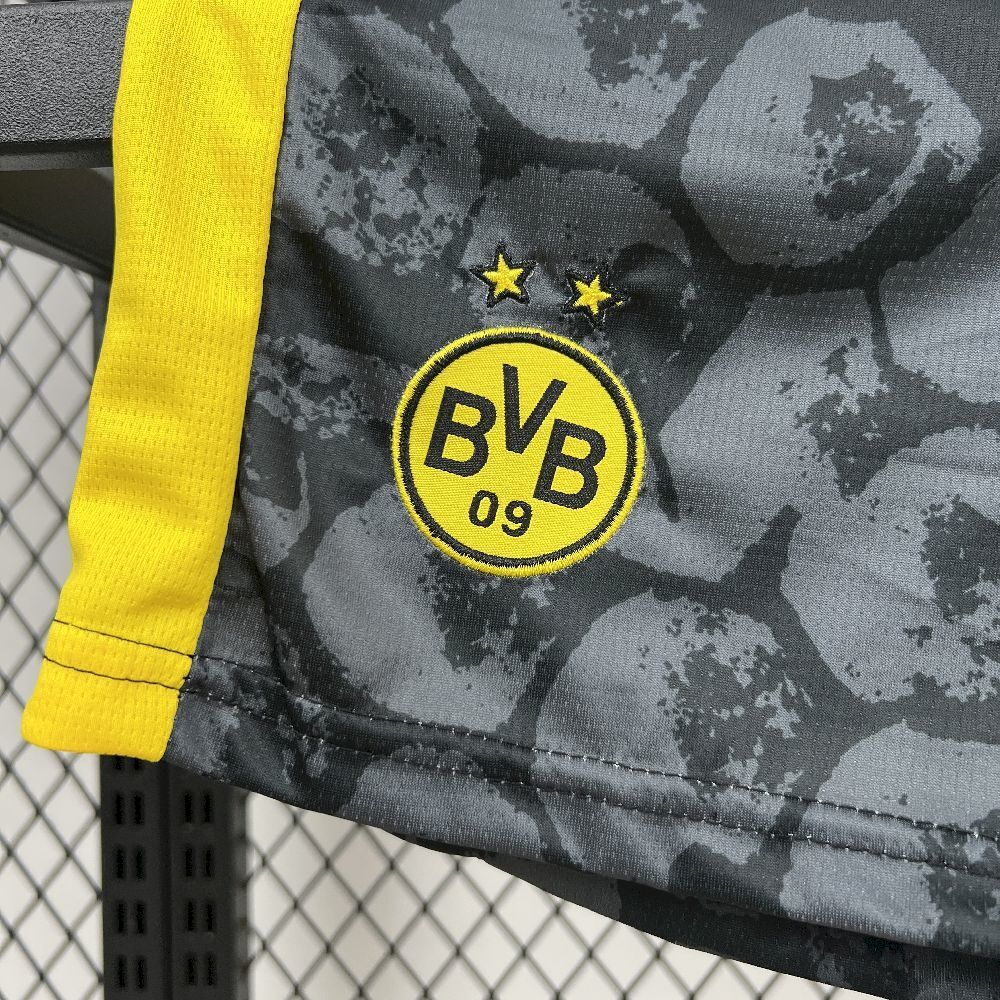 2025-2026 Borussia Dortmund Club Yellow Special Kids Football Jersey Fan edition 1:1  China Quality