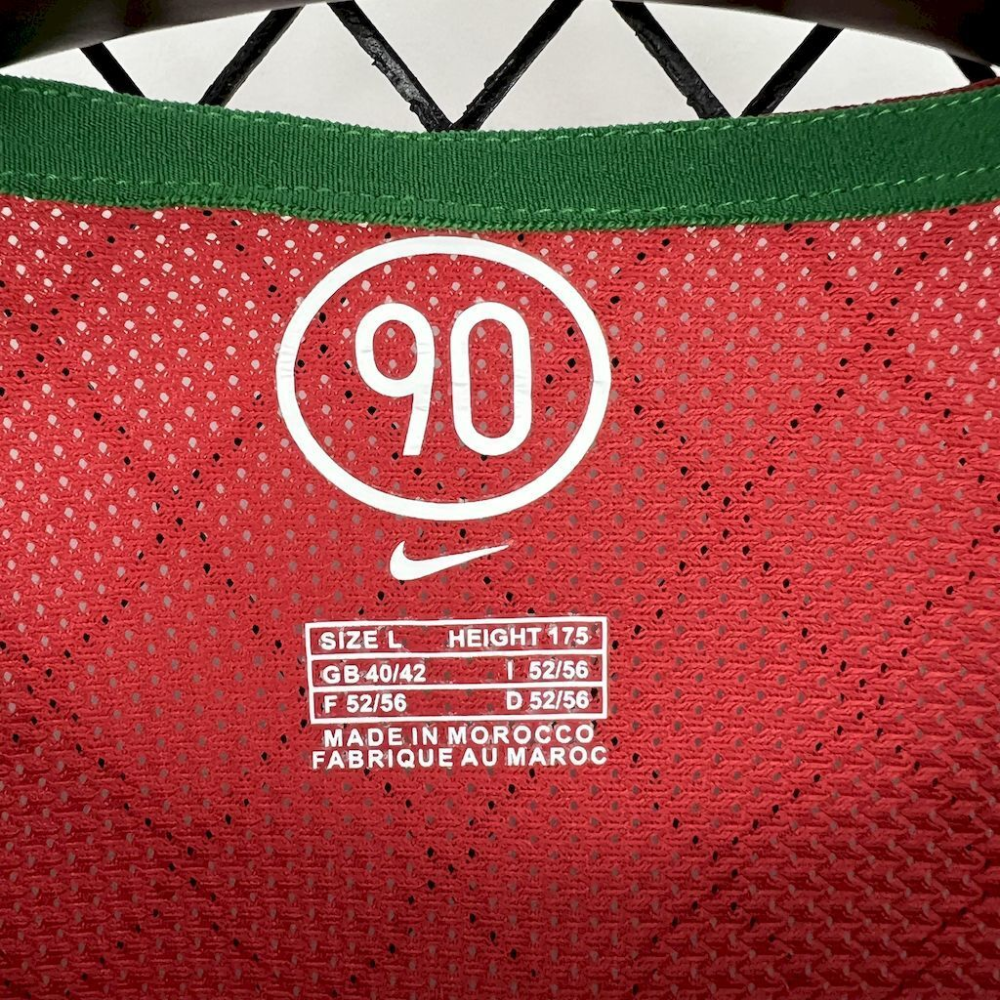 2004 Portugal Retro Home Football jersey Fan edition 1:1 China Quality