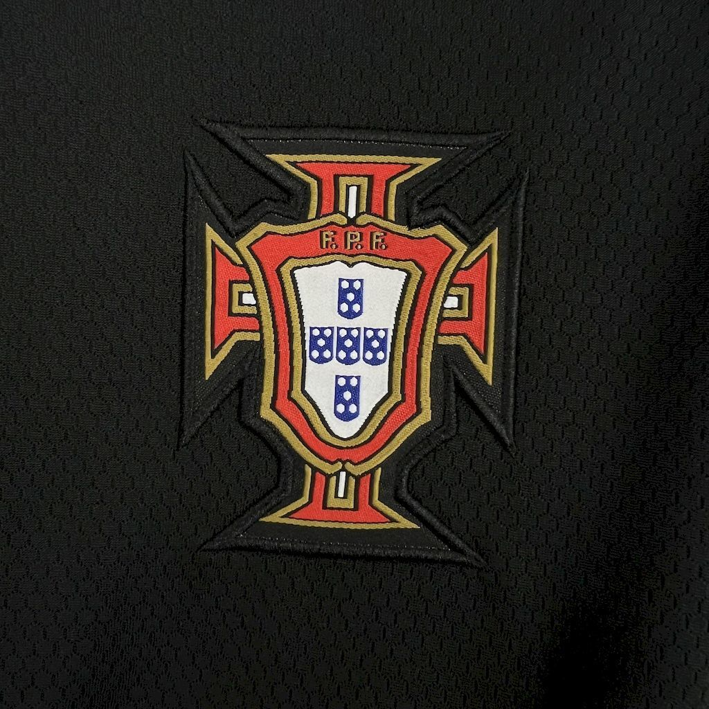 2006 Portugal Retro Away Football jersey Fan edition 1:1 China Quality