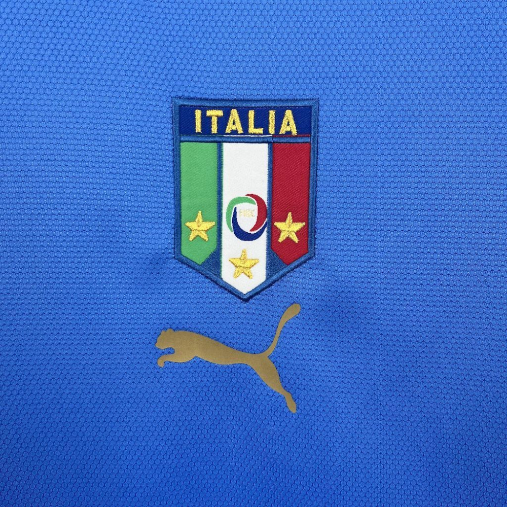 2006 Italy Home Retro Jersey 1:1  China Quality