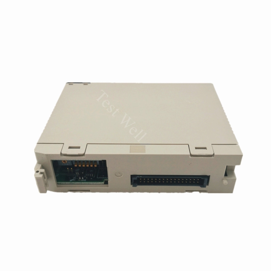 Omron C500-OD213 PLC Output Module for Industrial Control