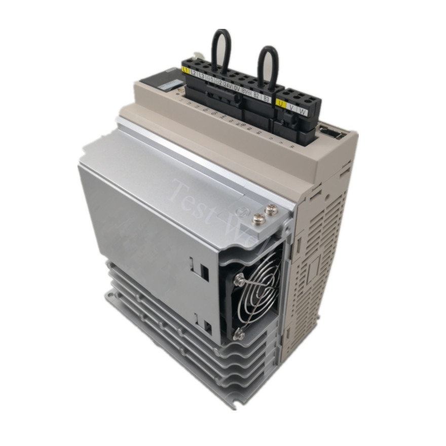 Yaskawa SGD7S-200A00A AC Servo Drive Original High Performance Controller for Automation Systems