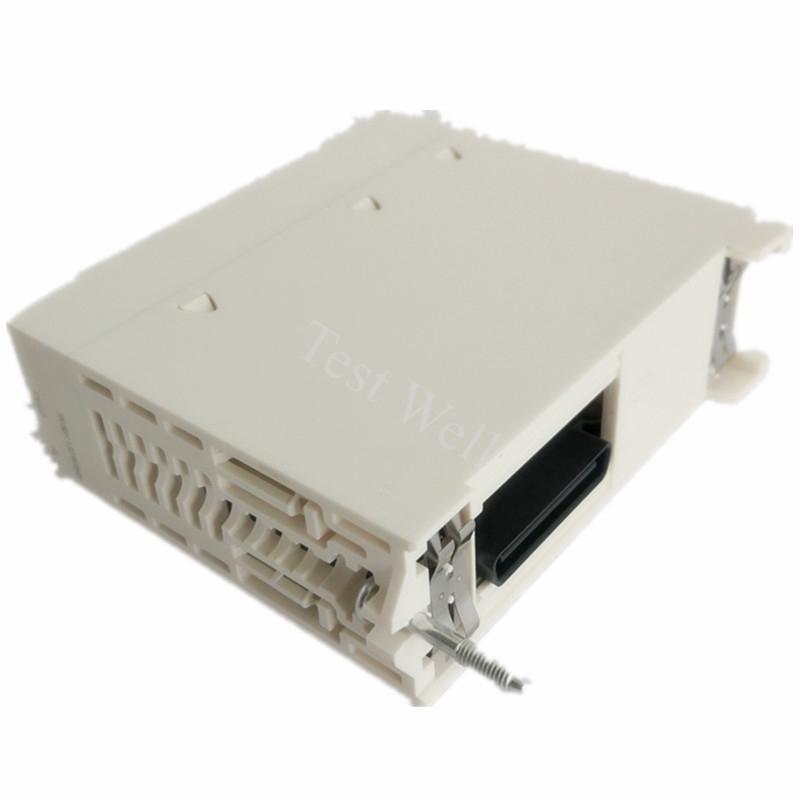 Schneider Electric TM258LF42DT Modicon M258 42I/O Transistor PLC Controller
