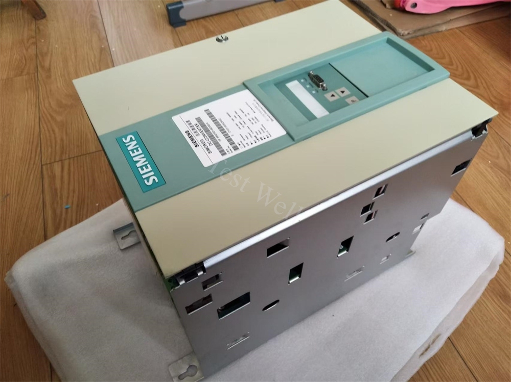 Siemens 6RA7096-4MV62-0-Z/S00 DC Master Drive