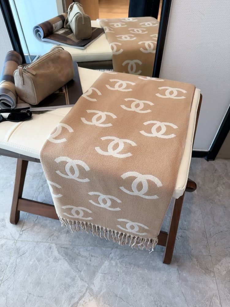 Chanel cashmere scarf 1