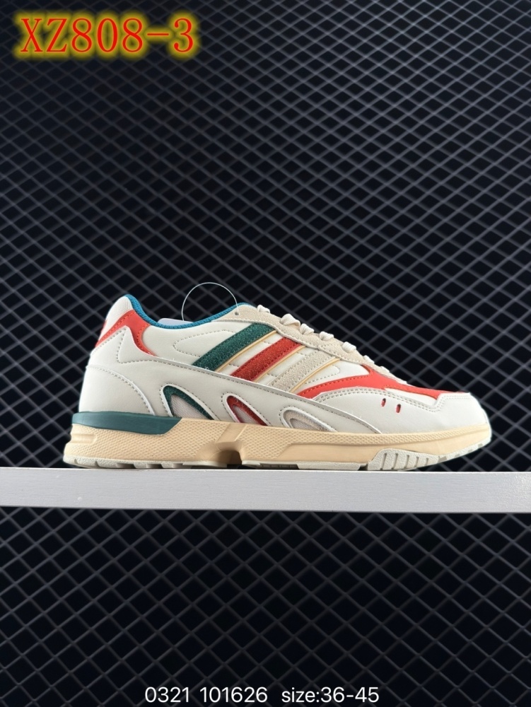 XZ808 adidas originals Torsion