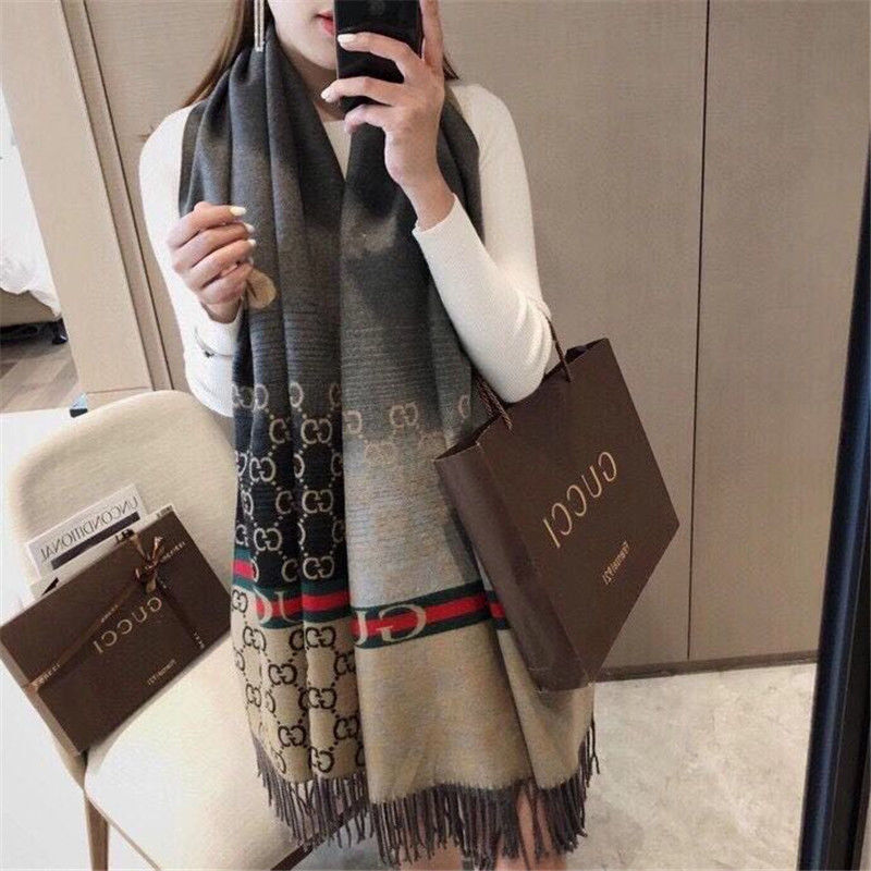 New GUCCI cashmere scarf
