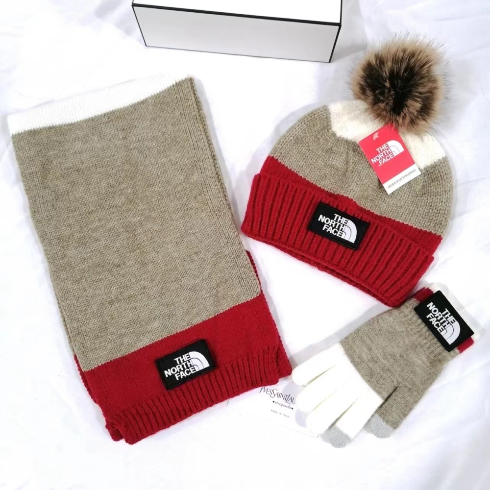 The North Face scarf + fleece-lined hat + gloves three-piece set