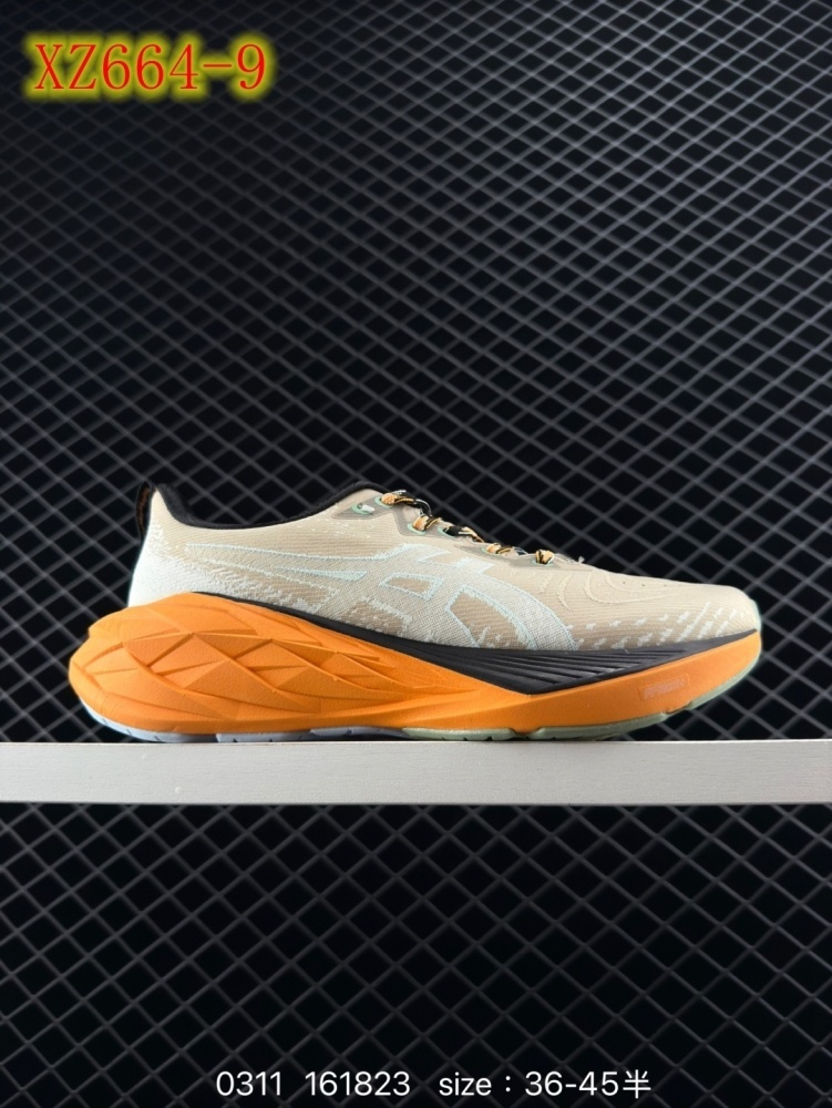 XZ664 Asics Novavlast 4