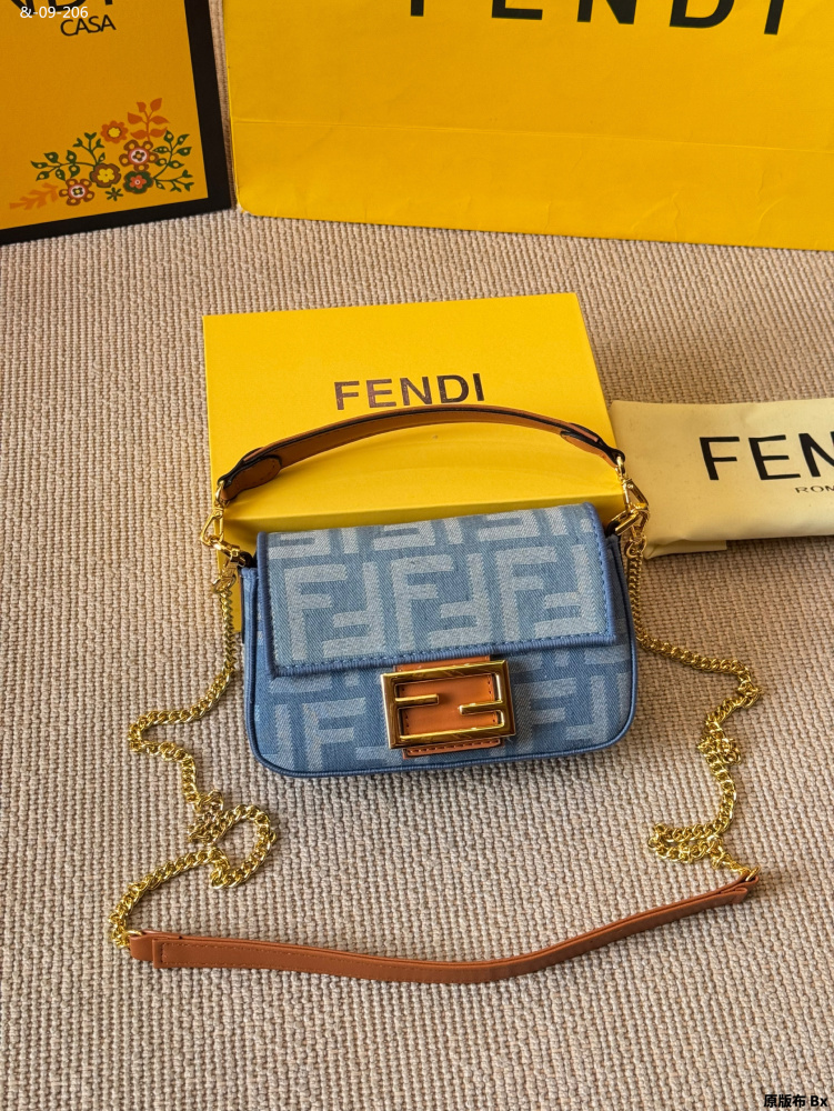 FENDI 5 colors, high-quality baguette bag