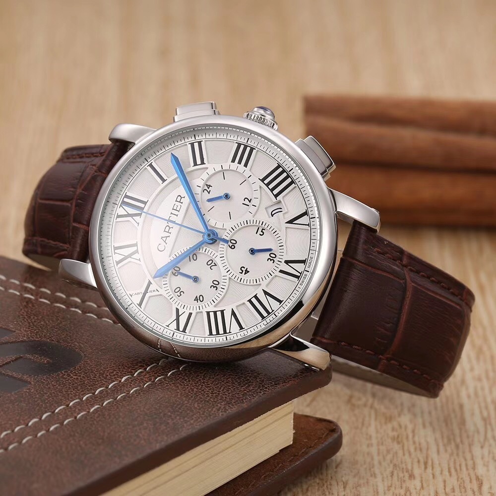 Cartier Men's high-quality watch with box