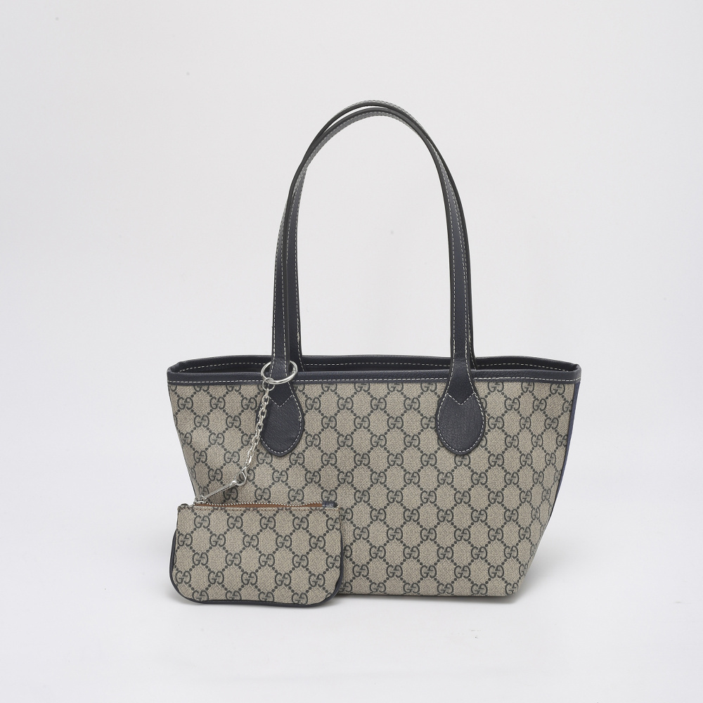 GUCCI Women's Shoulder Bag Shopping Bag