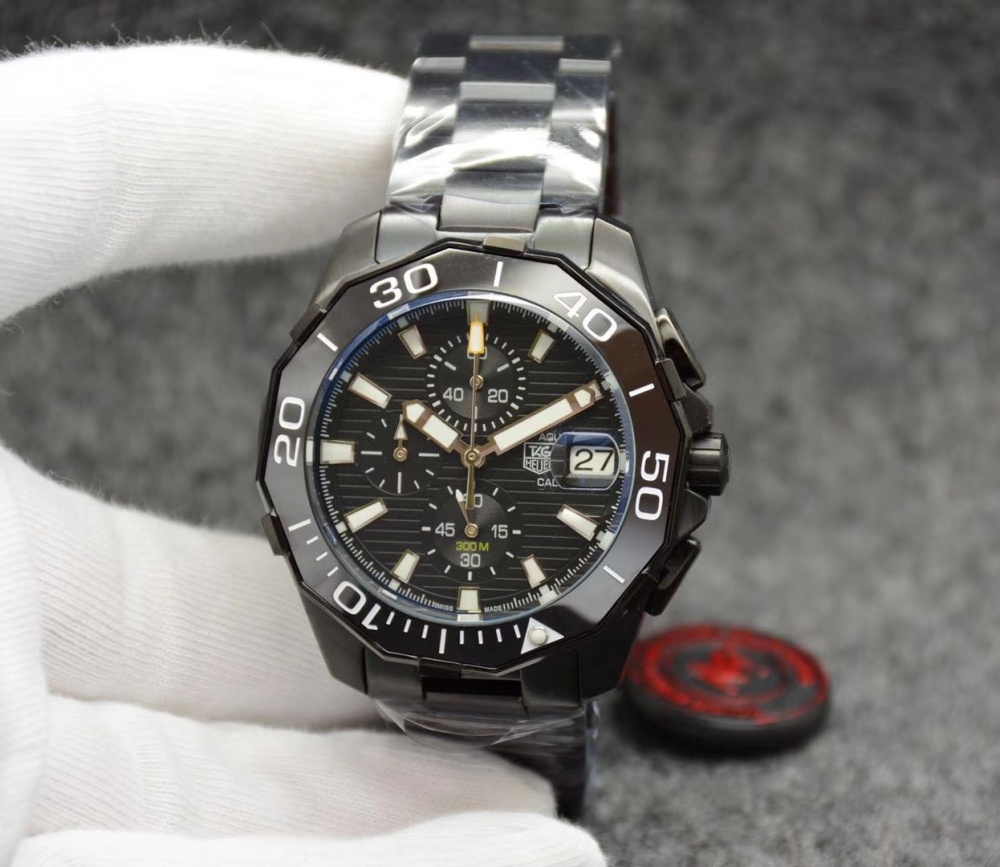 TAG Heuer High-quality mechanical watch with box