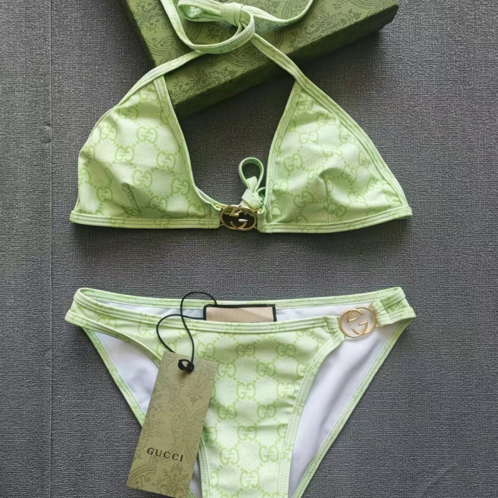 GUCCI high-end swimsuit, sexy bikini