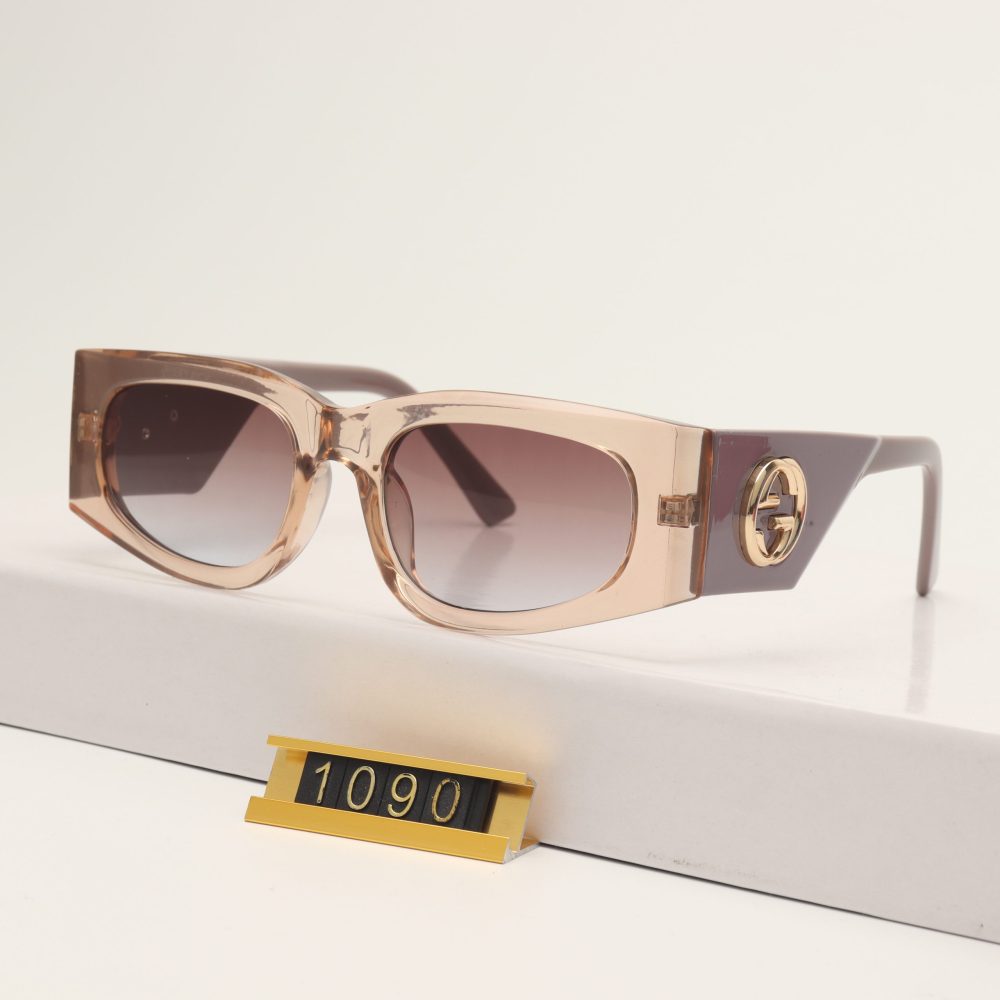 GUCCI glasses with case 1090