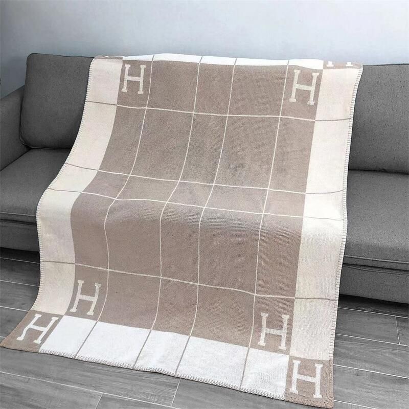 Hermès cashmere wool blanket, sofa blanket, all-season blanket, office towel blanket, nap blanket, air conditioning blanket