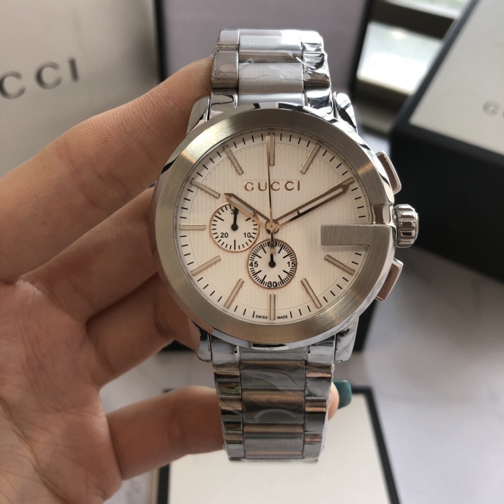 Gucci fashionable and high-quality watch with box