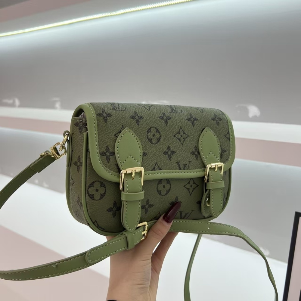 LV Women's Shoulder Bag\/Messenger Bag