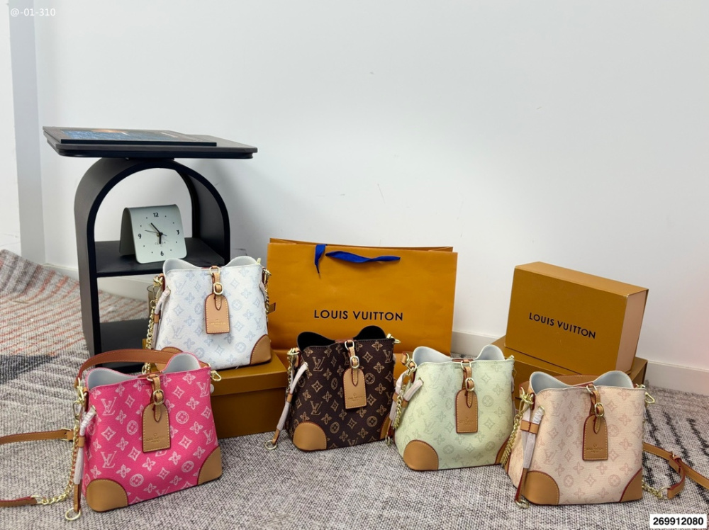 LV monogrammed shoulder bag, crossbody bag, and tote bucket bag (5 colors)