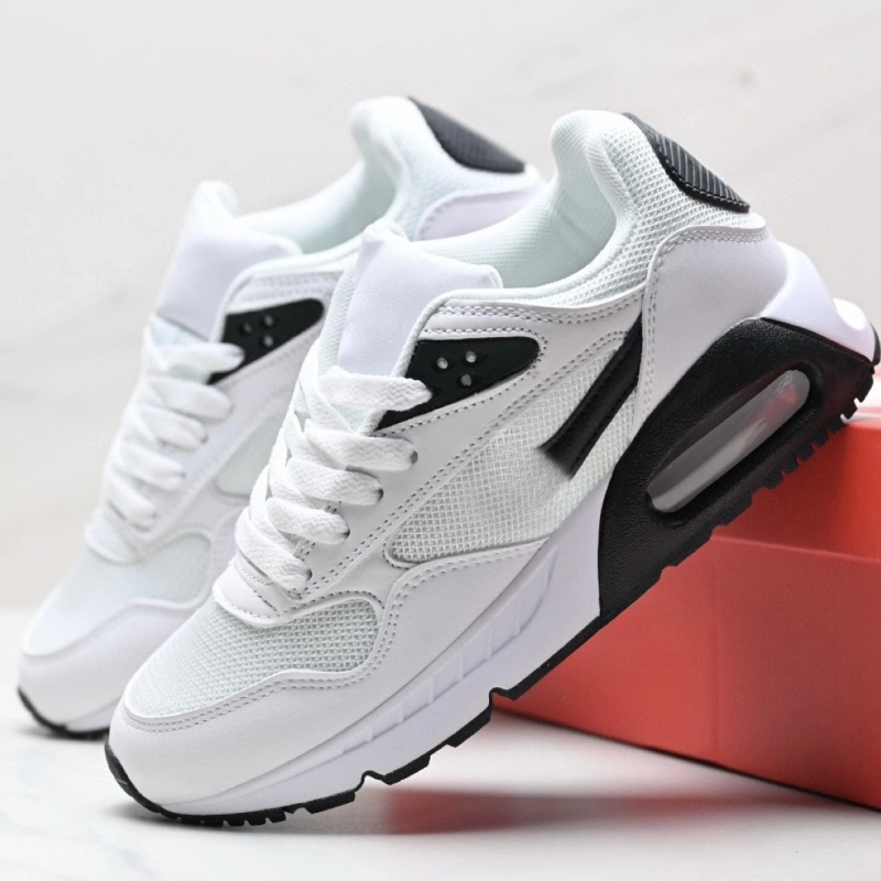 COrr With shoe box NIKE