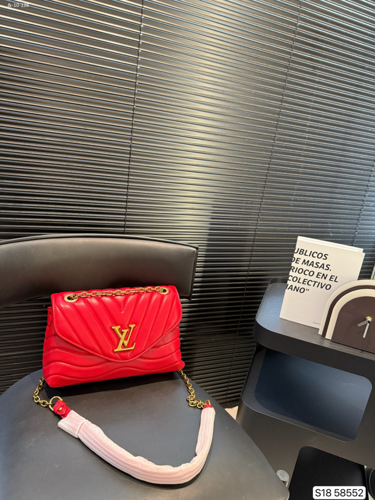 Louis Vuitton women's shoulder cross arm chain bag