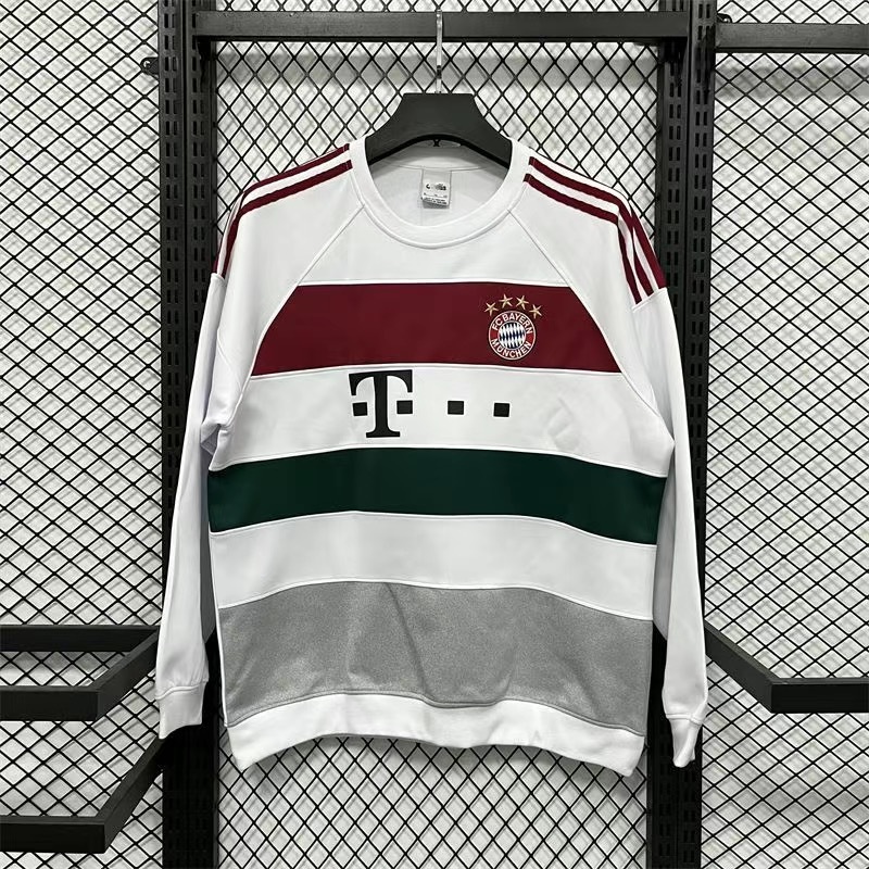 New retro Italian navy blue Inter Milan hoodless sweatshirt, football sports casual pullover sweatshirt, unisex, suitable for wearing outside.