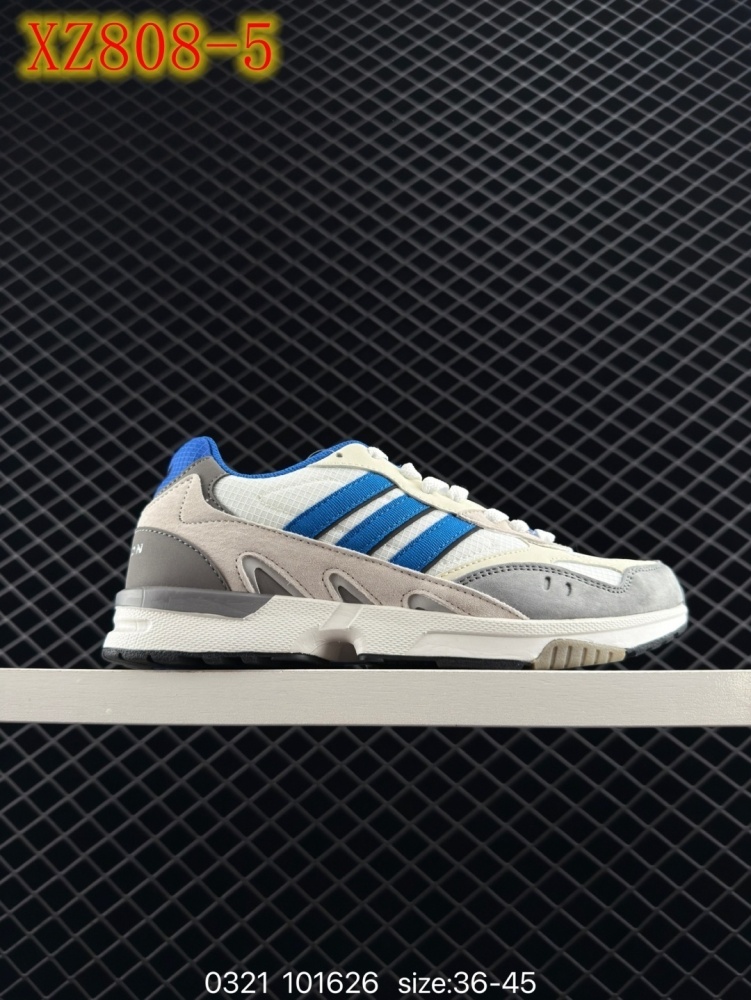 XZ808 adidas originals Torsion